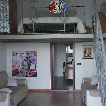 Apartment La Muraglia
